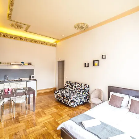 Apartment Dzirnavu Center *