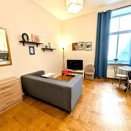 Dzirnavu Center Apartment *