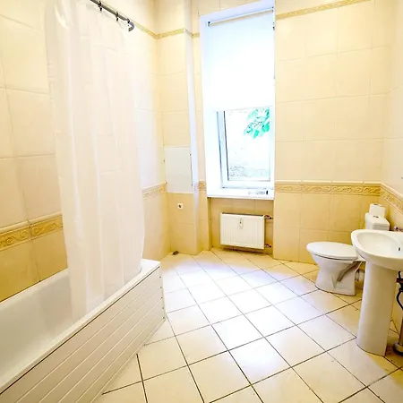 Dzirnavu Center Apartamento Riga