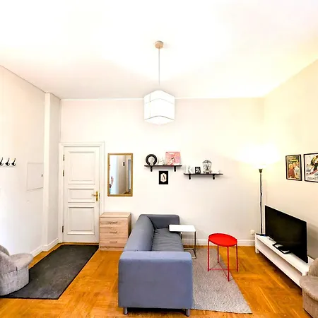 Apartment Dzirnavu Center