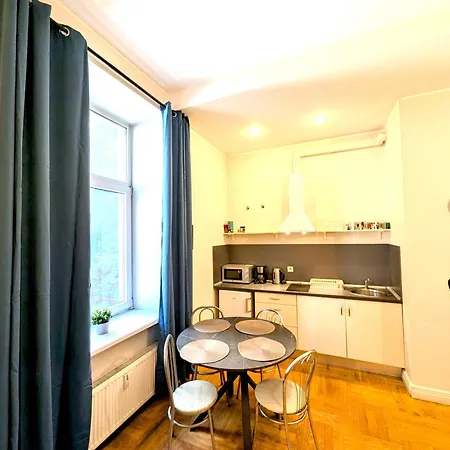 Dzirnavu Center Apartamento Riga