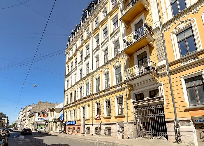 Dzirnavu Center * Riga