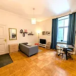 Dzirnavu Center Апартаменты