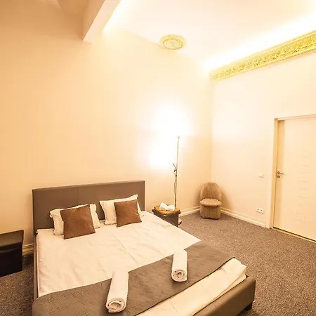 Dzirnavu Center Apartment *